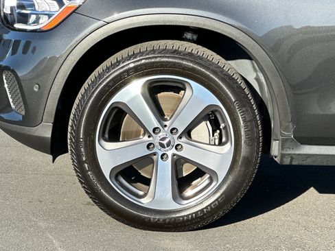 Certified 2022 Mercedes-Benz GLC 300 4MATIC w/ Premium Package Lite image 25