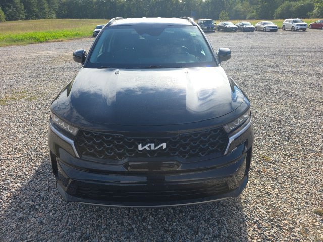 Certified 2023 Kia Sorento S FWD image 2