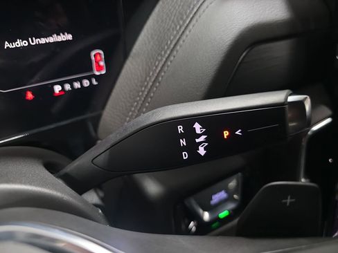 New 2026 GMC Yukon XL Denali w/ LPO, Floor Liner Package image 32