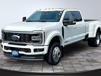 New 2026 Ford F450 Platinum w/ FX4 Off-Road Package