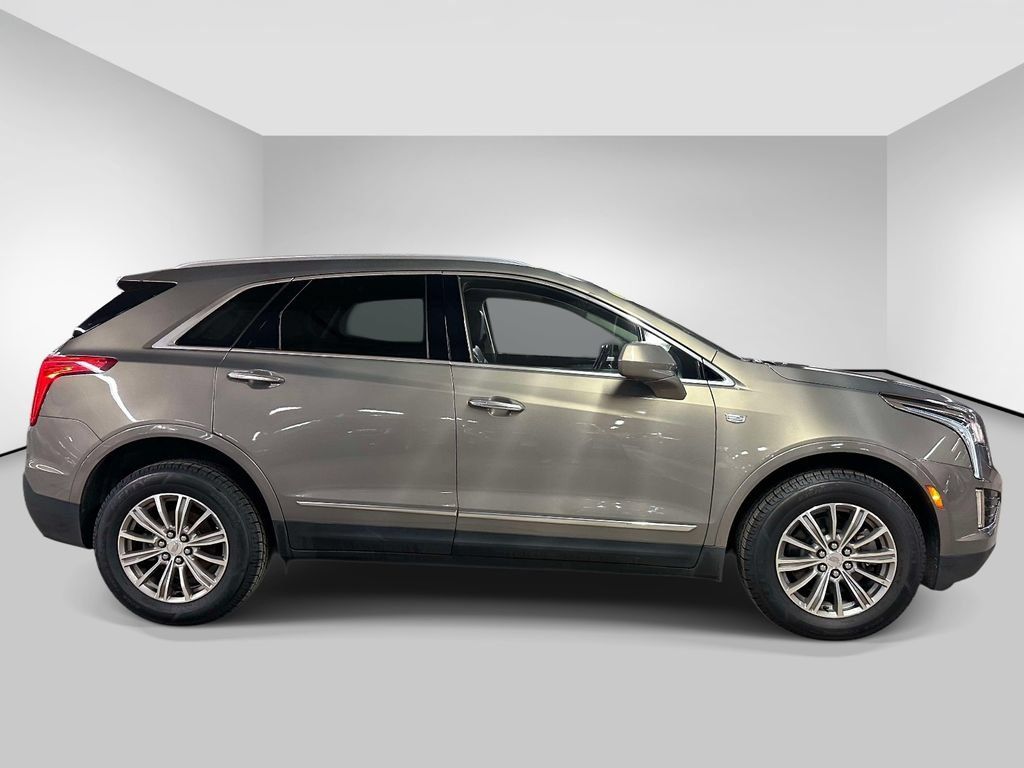 Used 2019 Cadillac XT5 Luxury FWD image 6