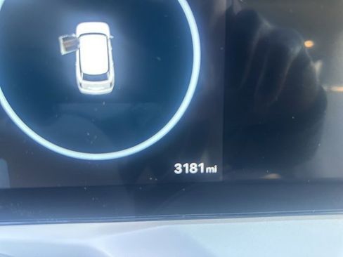 Used 2026 Hyundai Palisade Calligraphy image 2