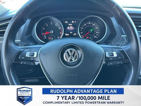 Used 2019 Volkswagen Tiguan SE image 40