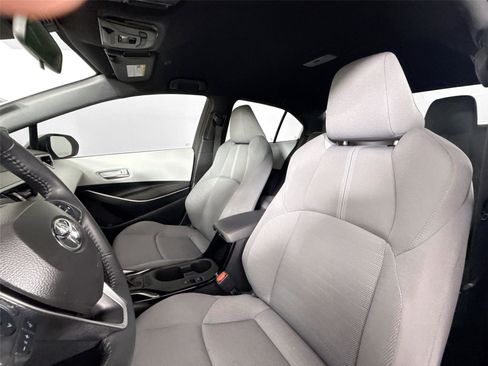 Certified 2025 Toyota Corolla SE image 15