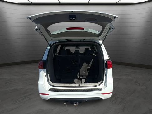 Used 2017 Kia Sedona LX FWD image 21