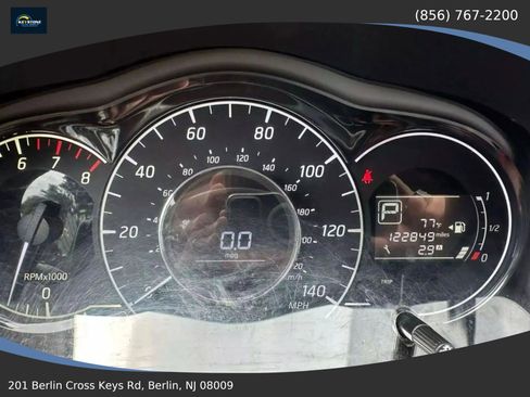 Used 2015 Nissan Versa Note SV image 11