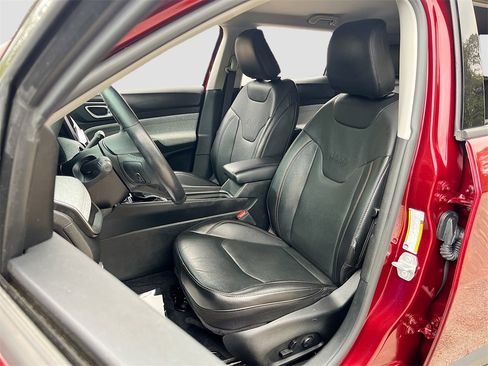 Certified 2022 Jeep Compass 4WD image 18