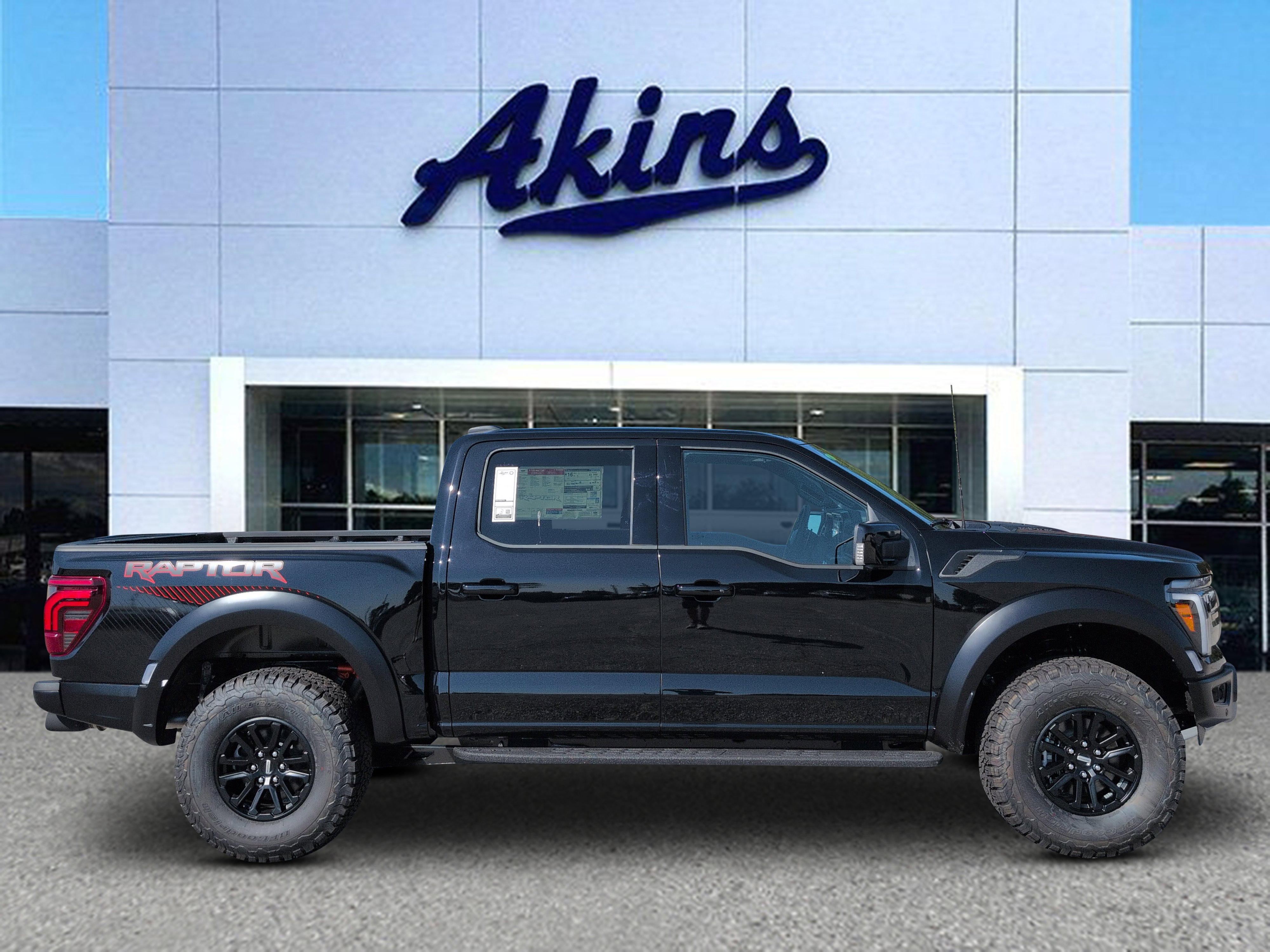 New 2026 Ford F150 Raptor AWD/4WD image 1