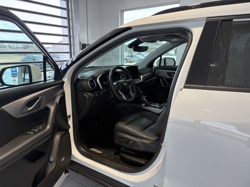 Used 2024 Chevrolet Blazer LT w/ Sound & Technology Package image 10