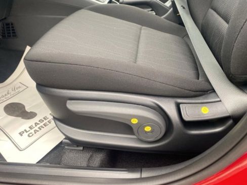 New 2026 Hyundai Venue SE image 16