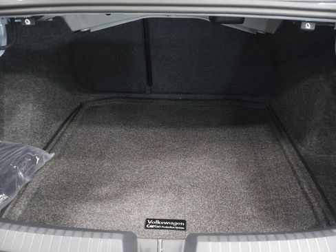 New 2026 Volkswagen Jetta SE image 26