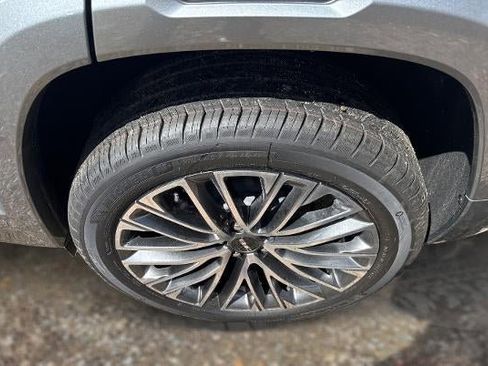 New 2026 GMC Terrain Denali image 9