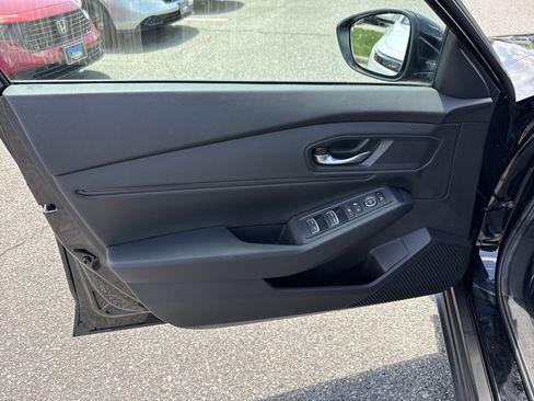 Certified 2024 Honda Accord EX image 14