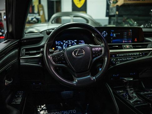 Used 2020 Lexus ES 350 350 image 16