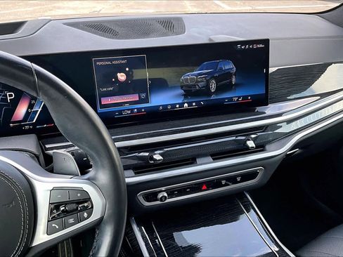 Certified 2024 BMW X7 xDrive40i w/ M Sport Package image 6