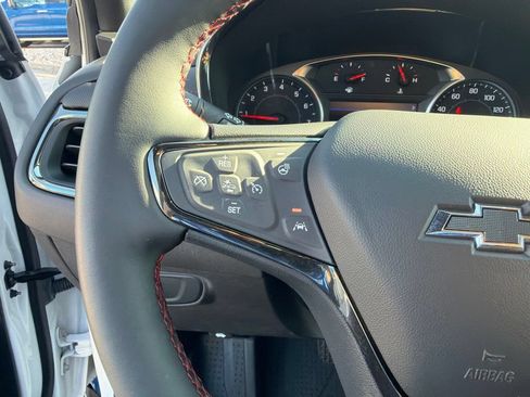Used 2024 Chevrolet Equinox RS FWD image 21