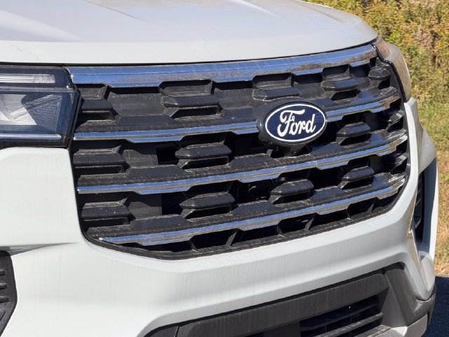 New 2027 Ford Explorer Active AWD/4WD image 21