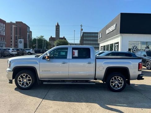 Used 2018 GMC Sierra 1500 SLT w/ Max Trailering Package AWD/4WD image 3