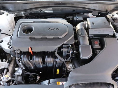 Used 2020 Kia Optima LX image 39