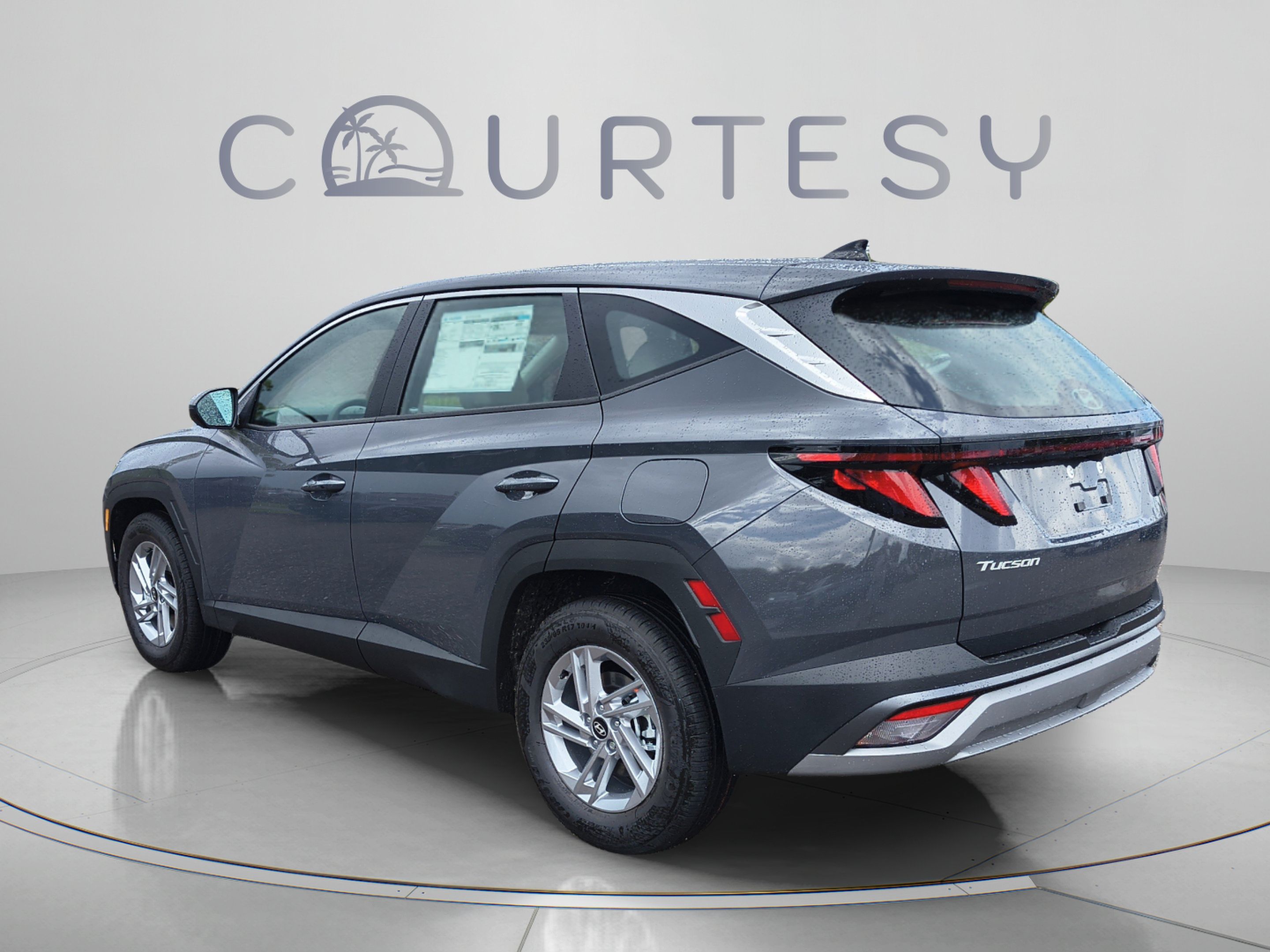 New 2026 Hyundai Tucson SE FWD image 3