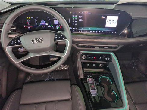 New 2025 Audi Q5 Premium Plus image 19