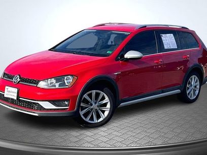 Used 2017 Volkswagen Golf Alltrack S