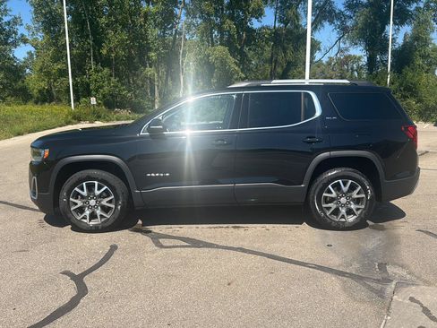 Used 2023 GMC Acadia SLE w/ Driver Convenience Package AWD/4WD image 2