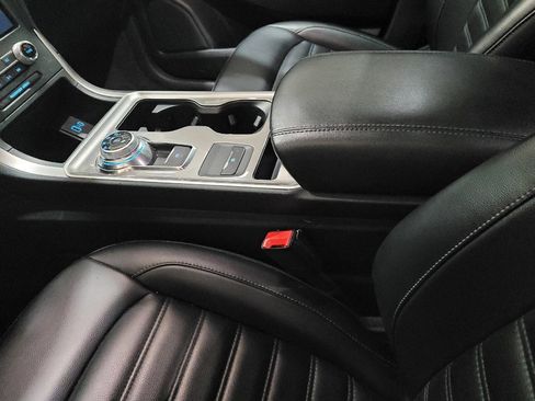 Used 2023 Ford Edge SEL image 26