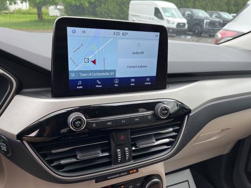 Certified 2022 Ford Escape SEL image 11