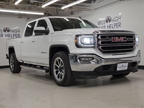 Used 2017 GMC Sierra 1500 SLE w/ Suspension Package, Off-Road AWD/4WD image 5