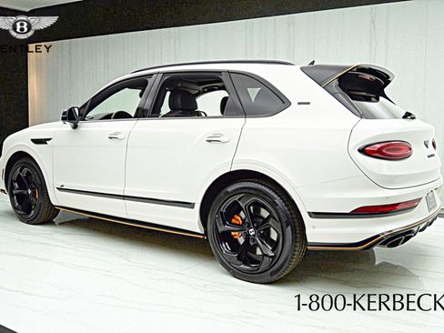 New 2025 Bentley Bentayga image 8