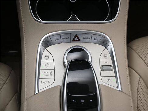 Used 2016 Mercedes-Benz S 550 Sedan image 16