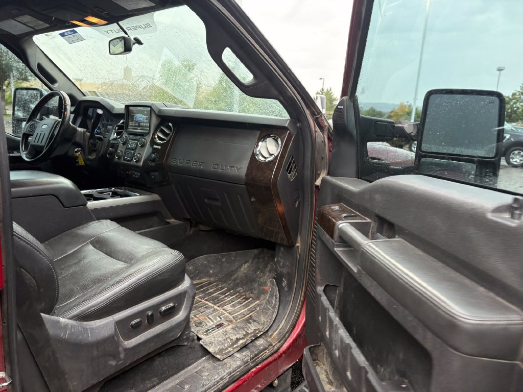 Used 2014 Ford F350 Platinum w/ Platinum Package AWD/4WD image 27