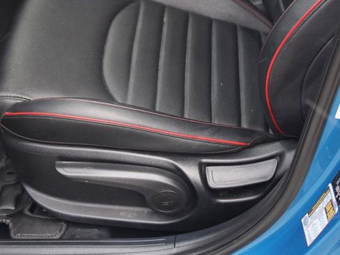 Used 2022 Kia Forte GT image 16