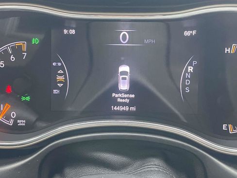 Used 2015 Jeep Grand Cherokee Limited RWD image 29