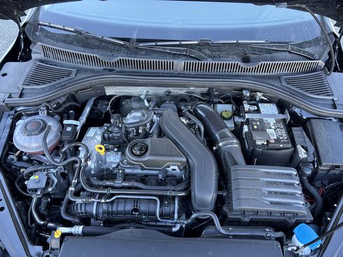 Certified 2025 Volkswagen Jetta S image 25