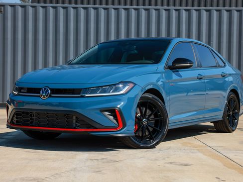 Used 2025 Volkswagen Jetta GLI Autobahn image 1