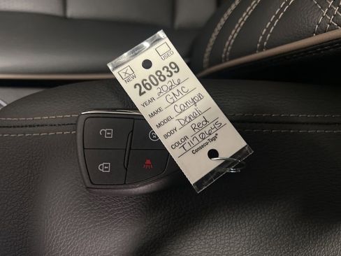 New 2026 GMC Canyon Denali image 20