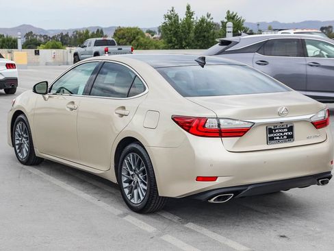 Used 2018 Lexus ES 350 w/ Navigation System Package FWD image 6