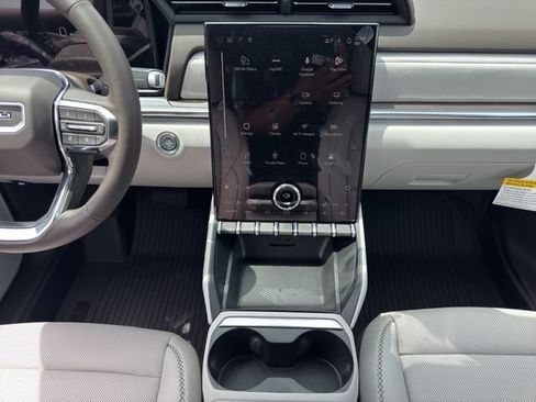 New 2027 GMC Terrain Denali AWD/4WD image 19