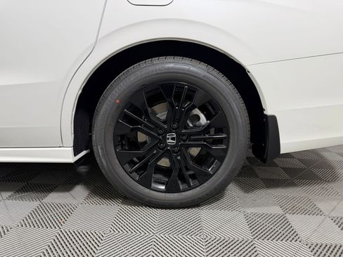New 2026 Honda Odyssey Sport-L image 19