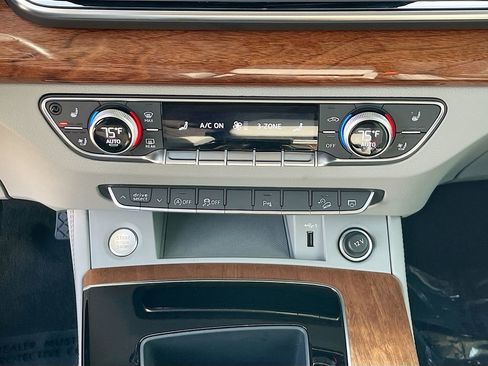 Used 2022 Audi Q5 2.0T Premium Plus image 28