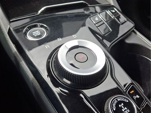 Used 2024 Kia Sportage X-Line image 15