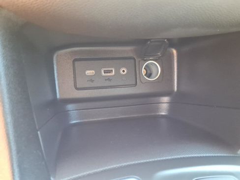 Used 2022 Chevrolet Equinox LT AWD/4WD image 28