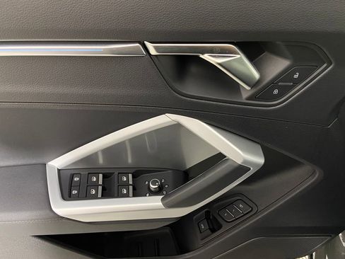 Used 2025 Audi Q3 2.0T Premium Plus w/ Premium Plus Package image 25