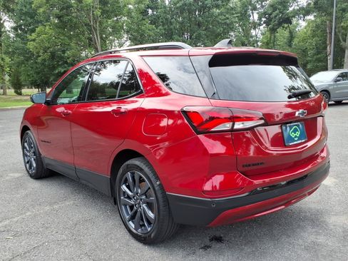 Certified 2024 Chevrolet Equinox RS FWD image 4