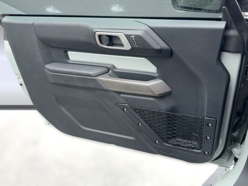 Used 2021 Ford Bronco First Edition image 30