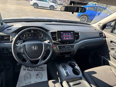 Used 2023 Honda Ridgeline Sport image 34