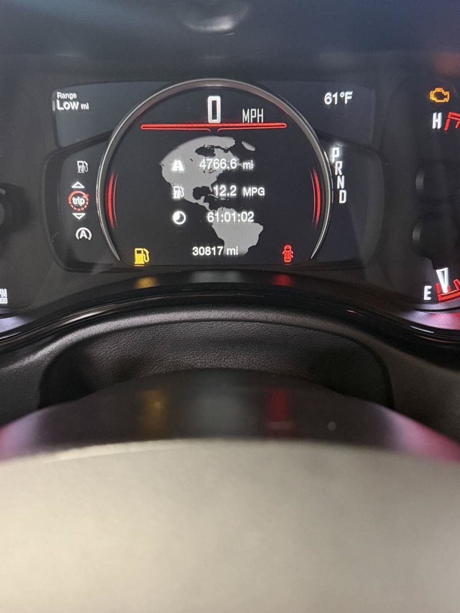 Used 2025 Dodge Durango GT AWD/4WD image 17