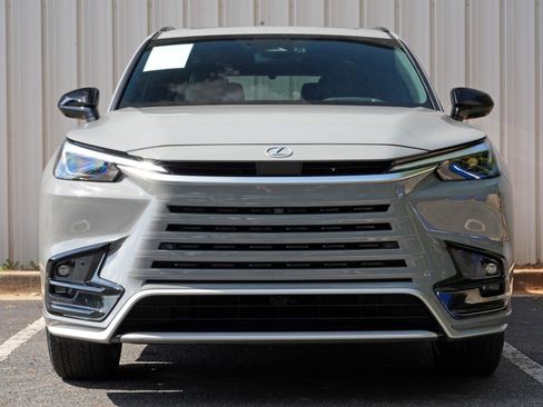 Used 2024 Lexus TX 500h AWD w/ Technology Package image 7